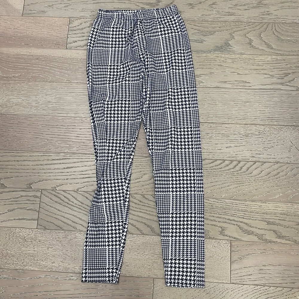Houndstooth Leggings One Size Fits All